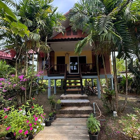 Mookdaman Bungalow ヤオノイ島 エクステリア 写真